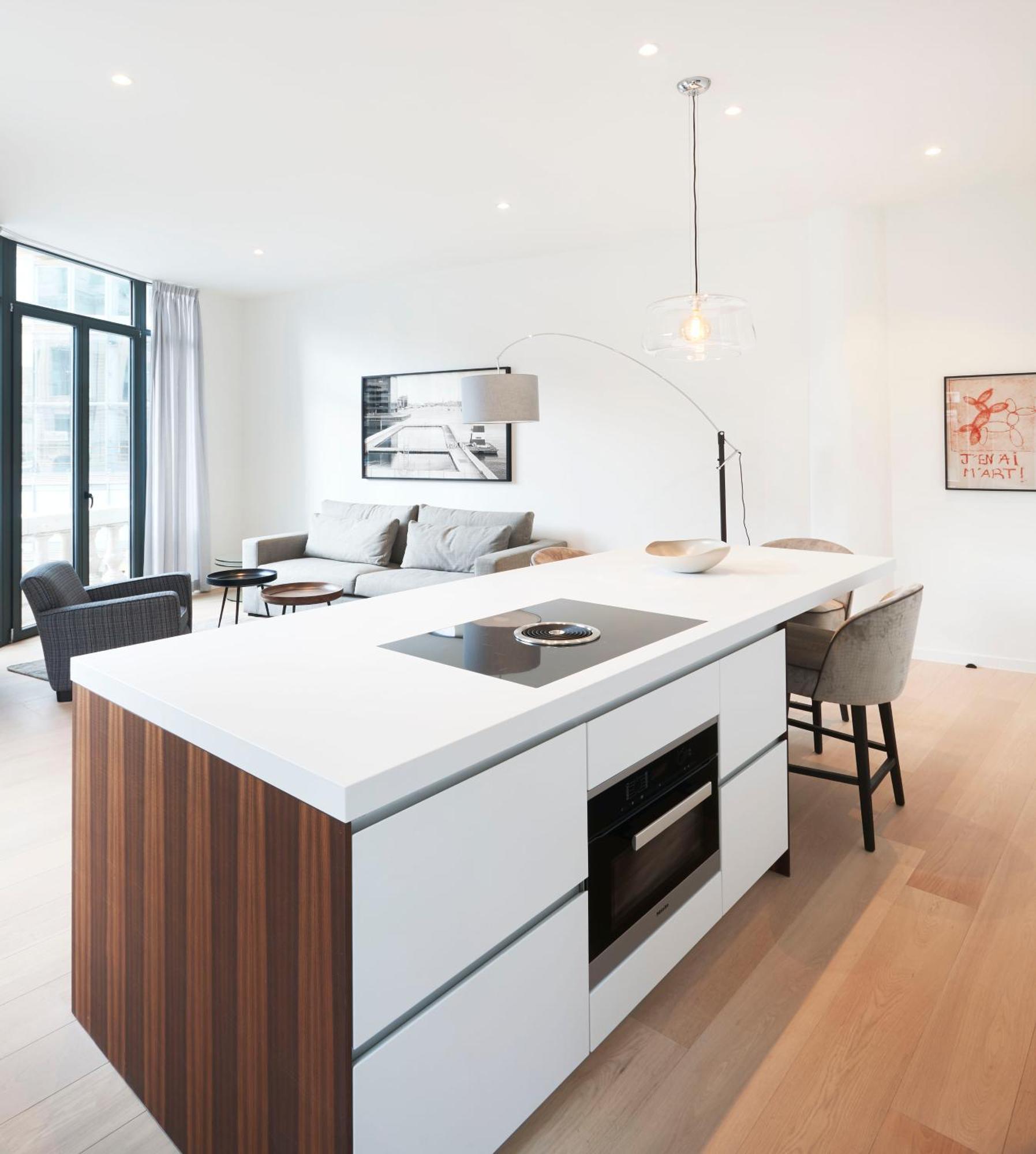 Modern Central 1Br Suite - 90 Sqm ブリュッセル エクステリア 写真